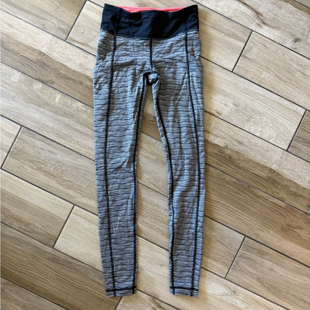 Lululemon High-Rise Full-Length Leggings – Size 4